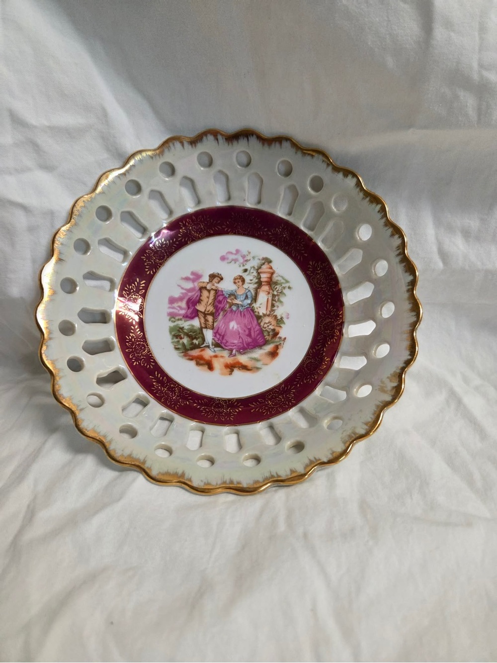 Japanese porcelain bowl